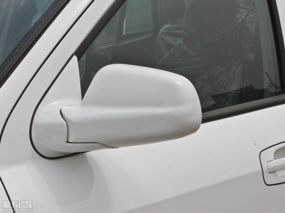 2013 2.0L (q)M(jn)ȡ