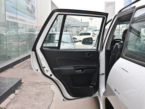 2013款2.0L 两驱进取版 左后车门