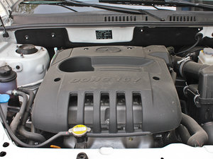 2013款2.0L 两驱进取版 发动机