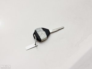 2013款2.0L 两驱进取版 车钥匙