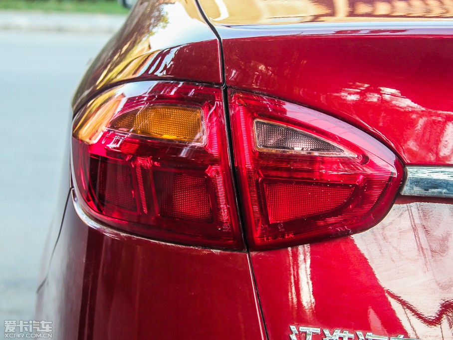 2013��͐�A30 1.5L �քӺ��A��