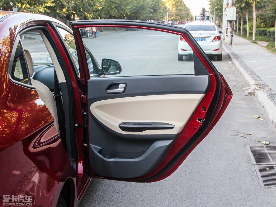 2013͐A30 1.5L քӺA