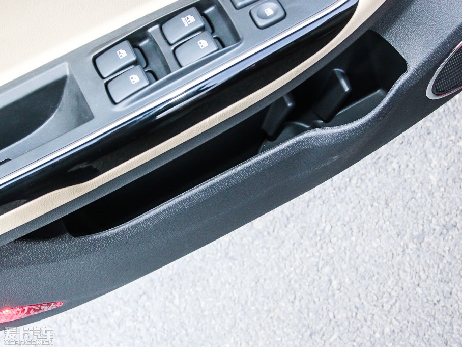 2013͐A30 1.5L քӺA