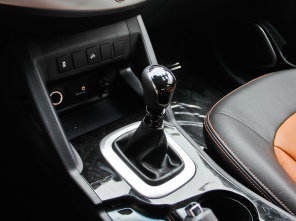 江淮汽車2013款瑞風S5