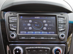 2013款1.8T 手动尊享版 音响调节