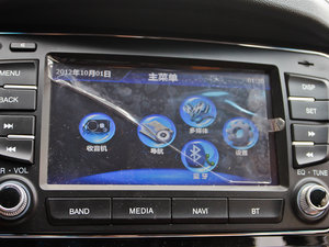 2013款1.8T 手动尊享版 中控区
