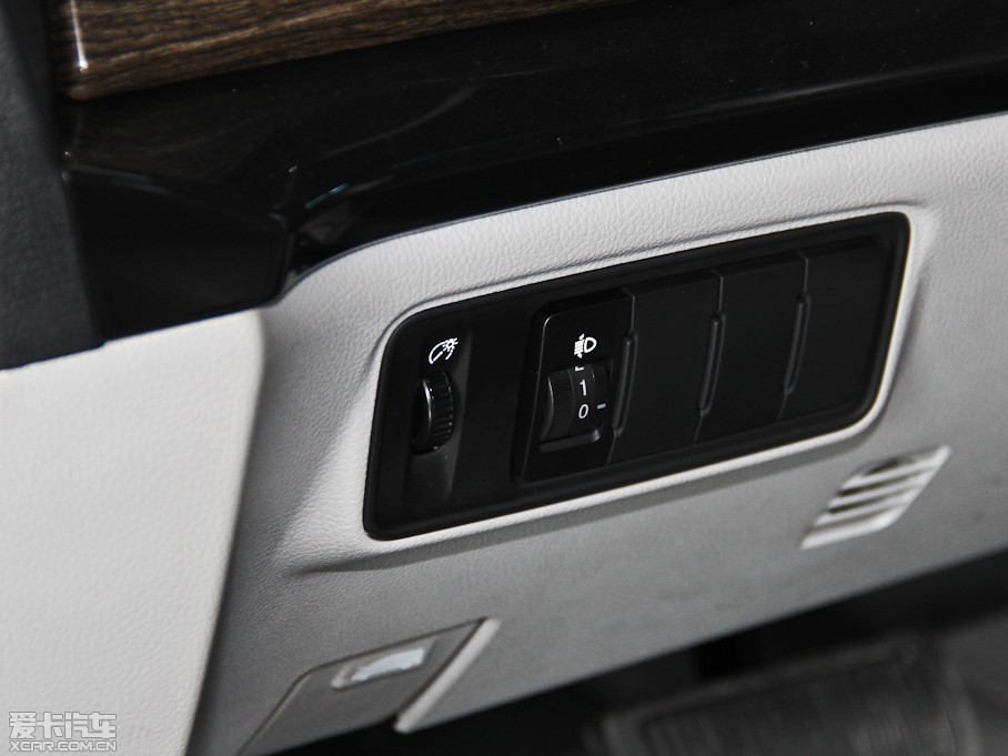 2014L(fng)L5 2.0T Ԅӹ(w)