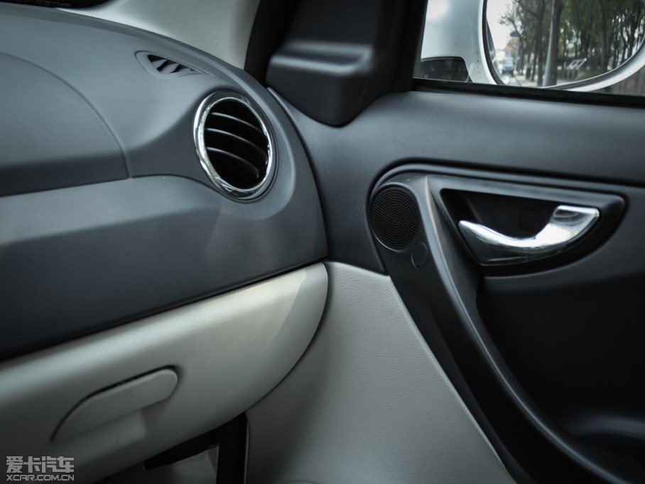 2014���iEV5 4