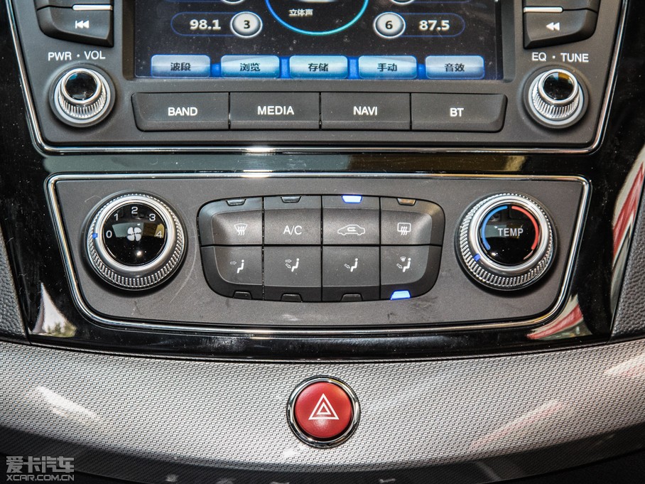 2015�����LS5 2.0T �ԄӺ��A��