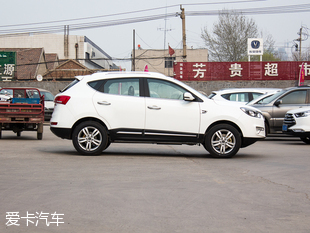 江淮汽車2015款瑞風S5