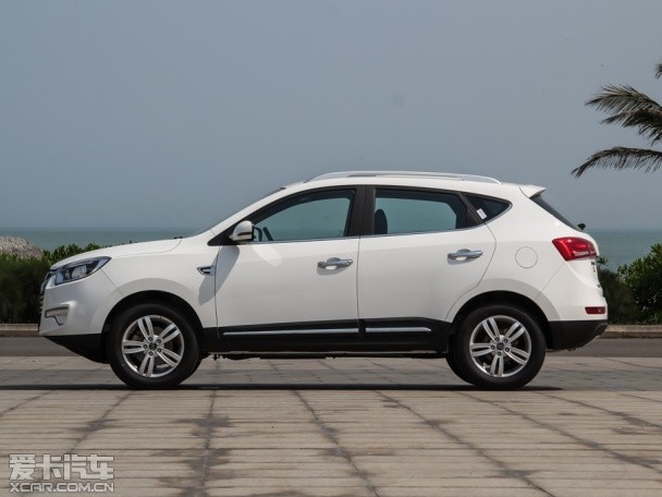 江淮汽車2015款瑞風S5