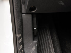 2015款1.5TGDI 手动豪华型 空间座椅