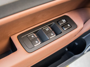 20152.0T ԄӺA {܇ƅ^	