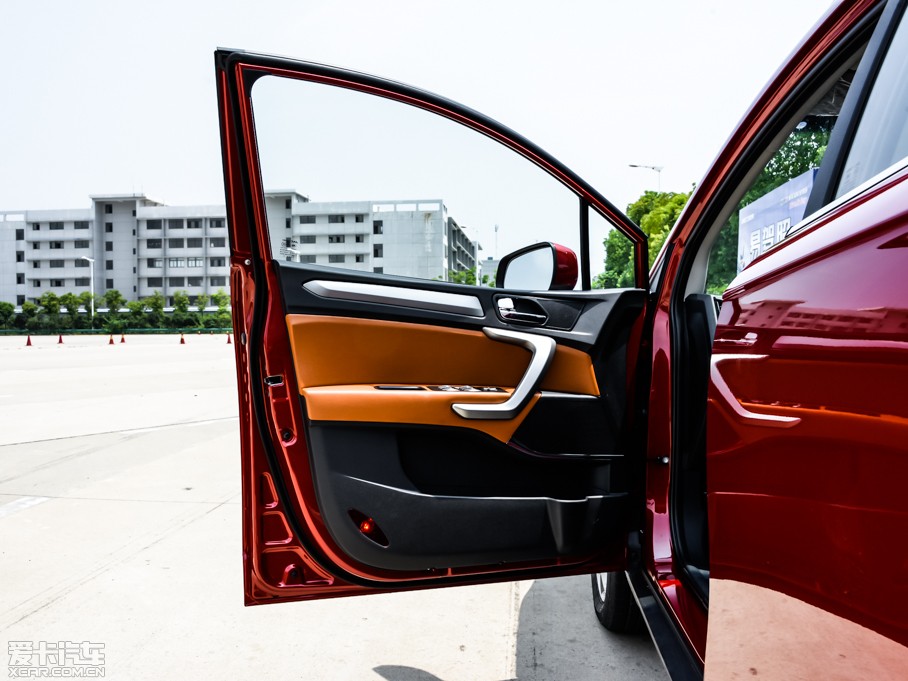 2014L(fng)S3 1.5L ք(dng)A