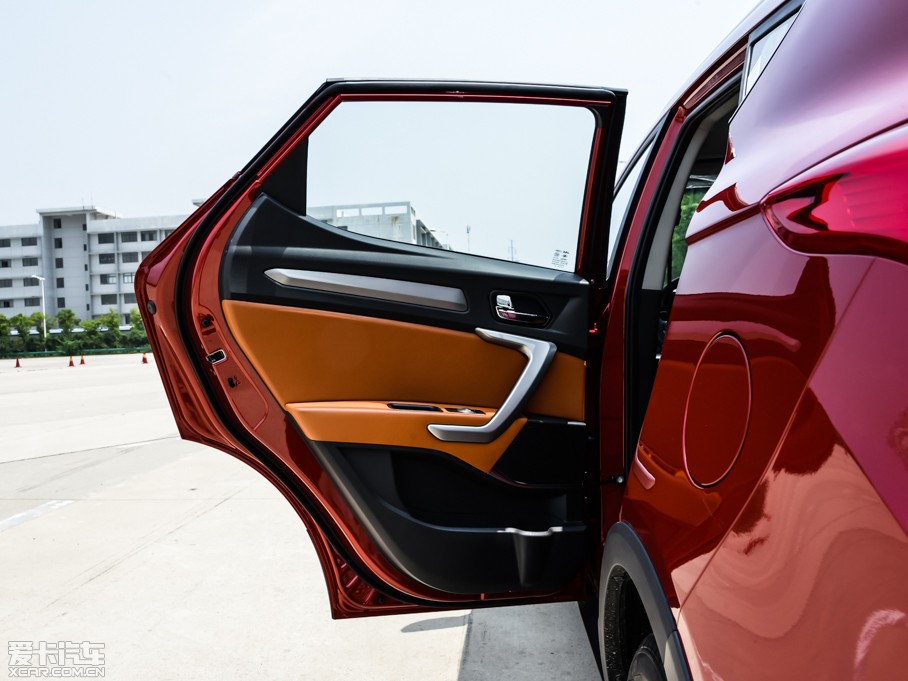 2014�����LS3 1.5L �քӺ��A������