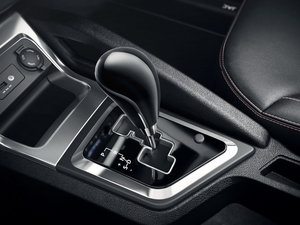 2014款1.5L CVT豪华智能型 中控区
