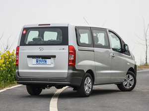 2015款1.6L 豪华型 整体外观