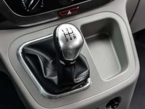 2015款1.6L 豪华型 换挡杆