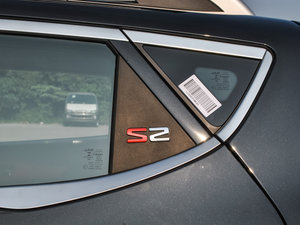 2015款1.5L 手动豪华智能型 细节外观