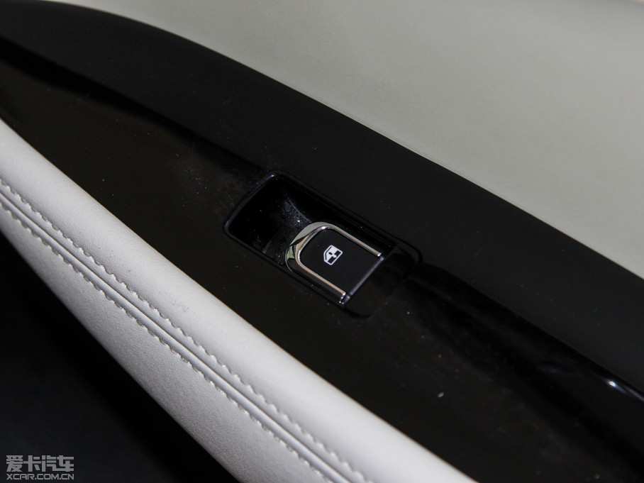 2015iEV5 (bio)(zhn)