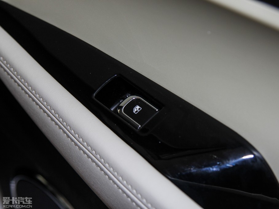 2015iEV5 (bio)(zhn)