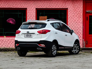 2016款1.5L 手动豪华智能型 整体外观