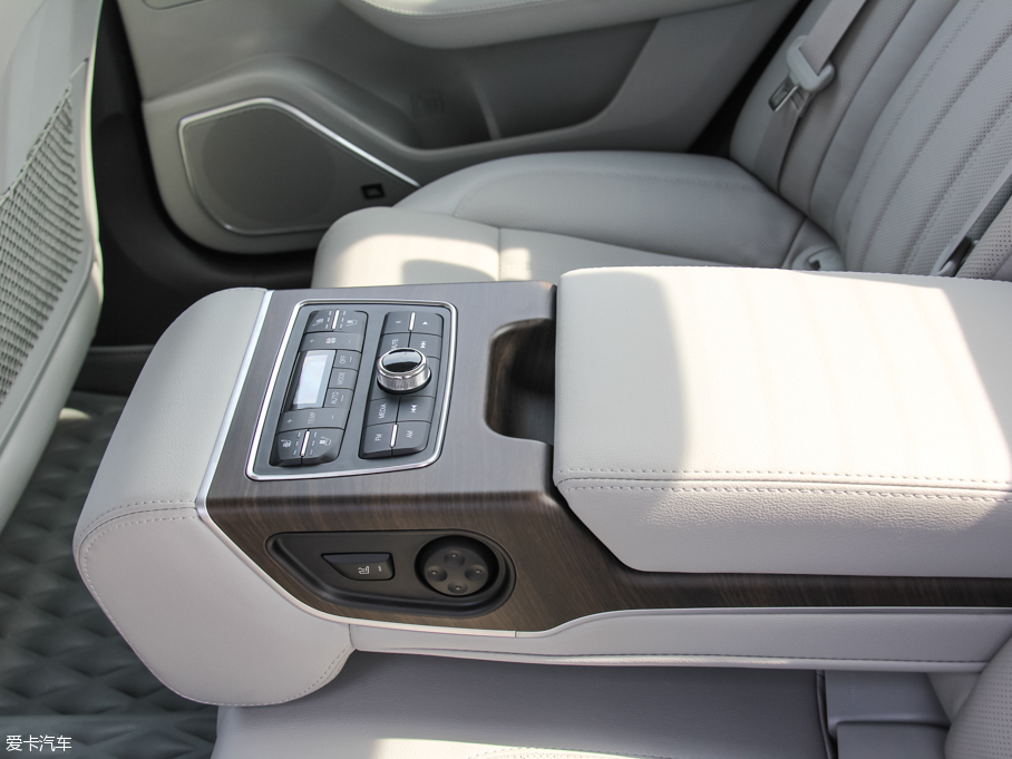 2017L(fng)A60 1.5T Ԅ(dng)Ā(w)