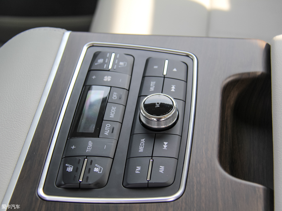 2016L(fng)A60 1.5T ԄӺĀ(w)