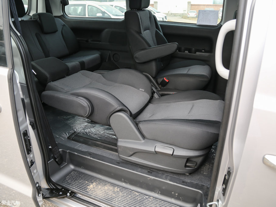 2017L(fng)M4 2.0L ք(dng)m