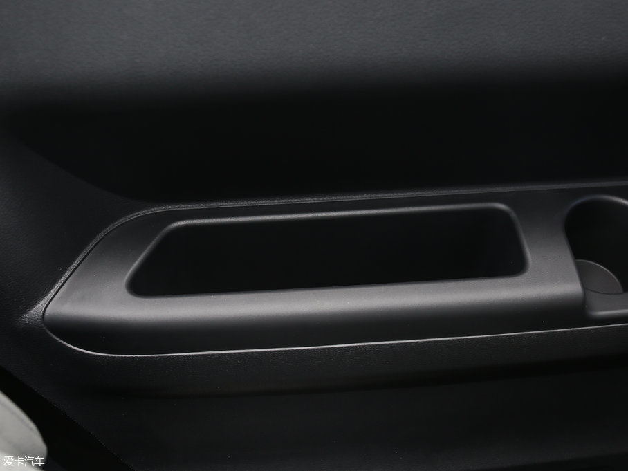 2017L(fng)M4 1.9T քӺA 