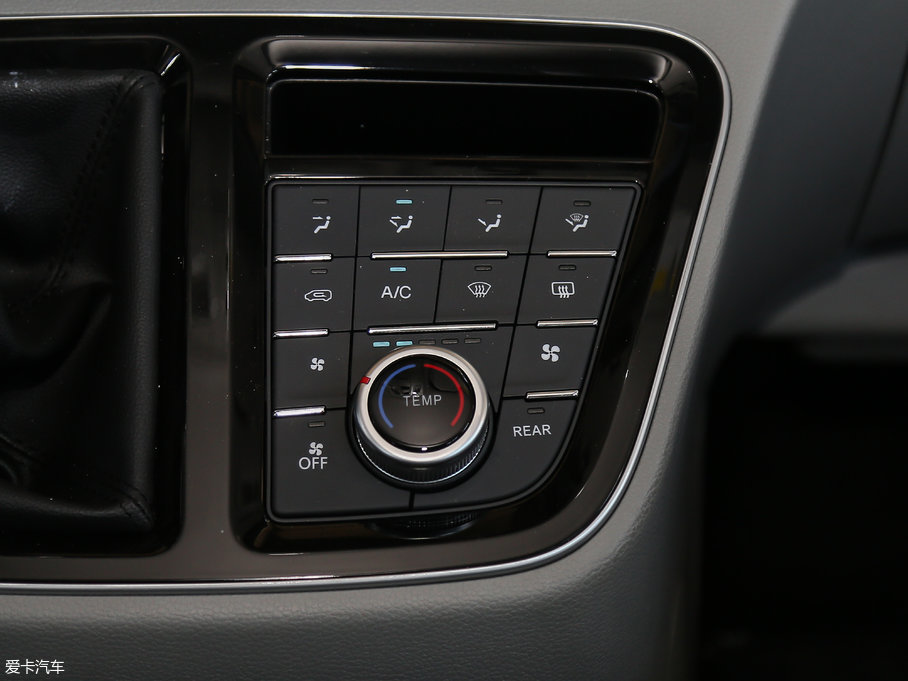 2017L(fng)M4 1.9T քӺA 