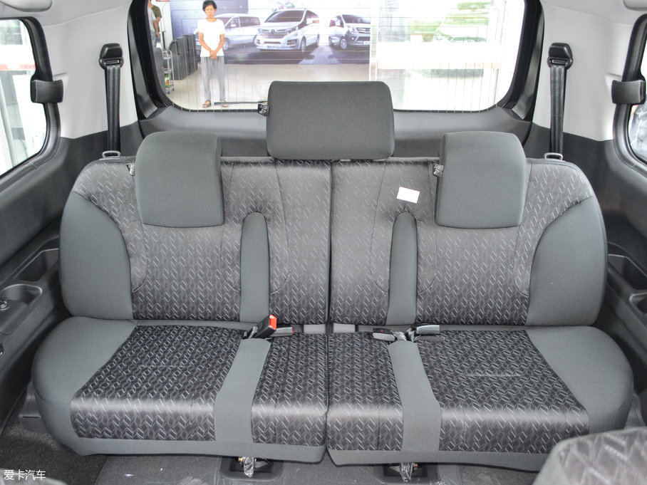 2017L(fng)M4 2.0T քӺA