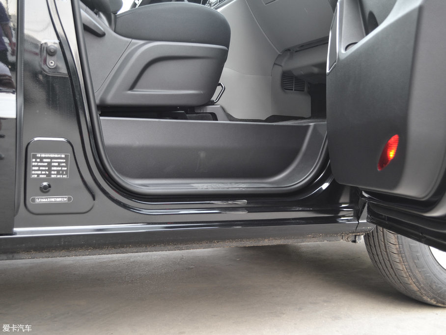 2017L(fng)M4 2.0T ք(dng)A