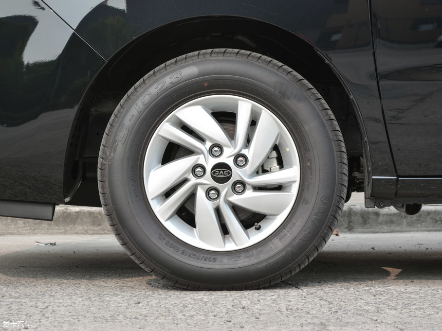 2017L(fng)M4 1.9T քӺA 