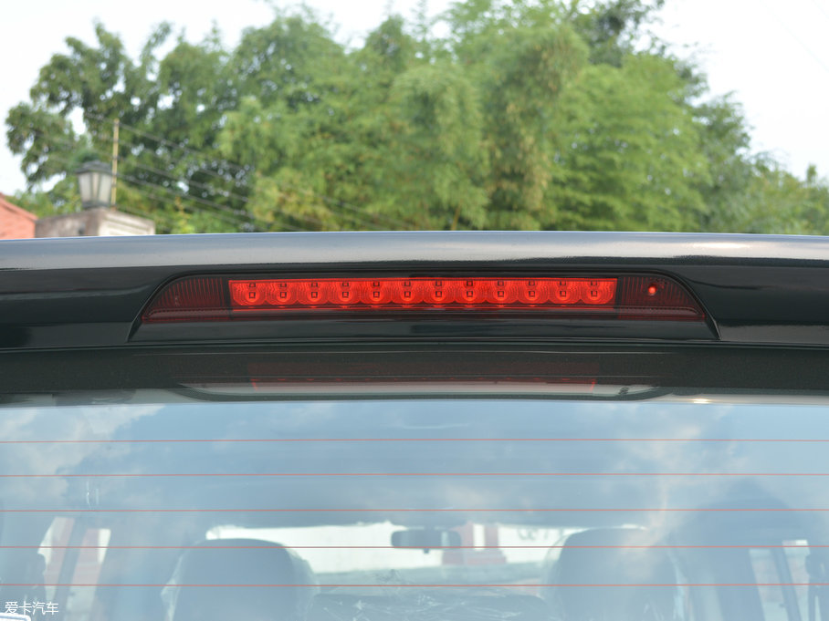 2017L(fng)M4 1.9T քӺA 