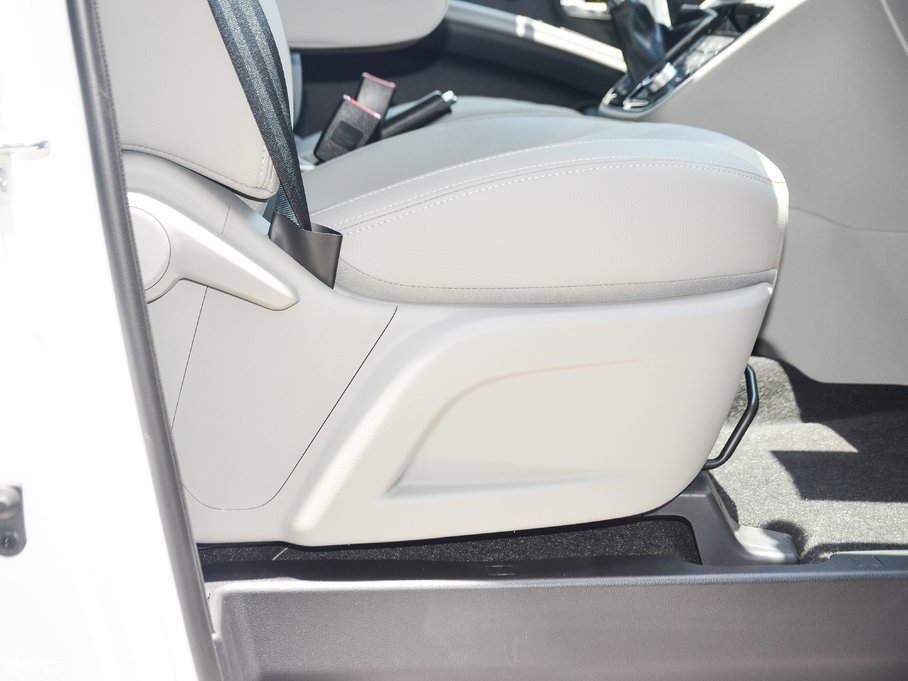 2017L(fng)M4 2.0T ք(dng)A