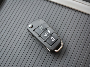 20171.9T քӺA  ܇耳