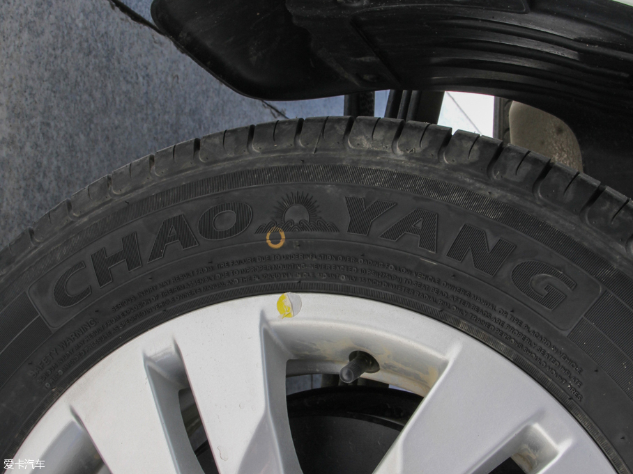 2016LM3 ˼Ұ 1.6L քӺA