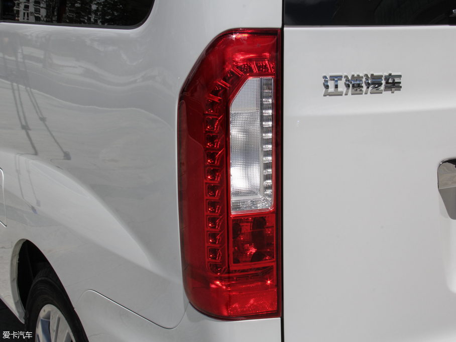 2016LM3 ˼Ұ 1.6L քӺA