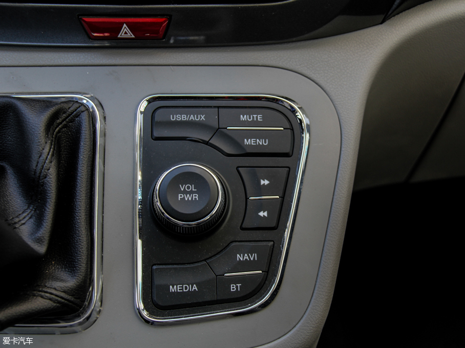 2016LM3 ˼Ұ 1.6L քӺA