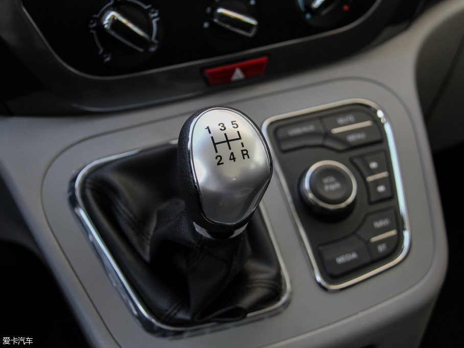 2016LM3 ˼Ұ 1.6L քӺA