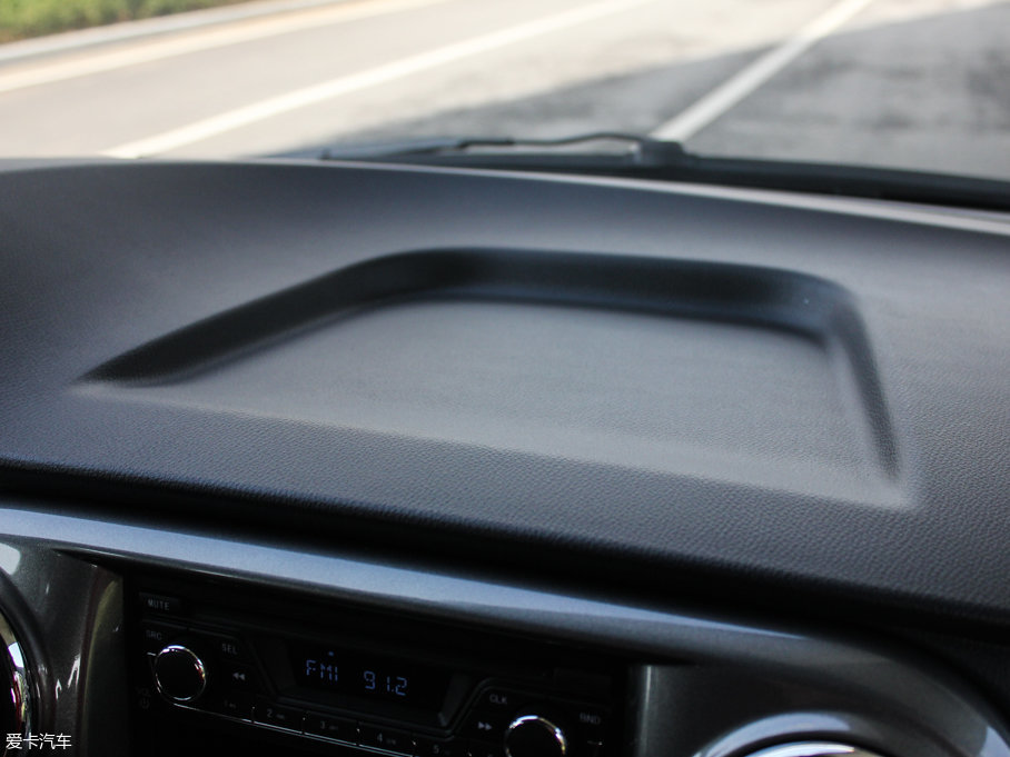 2016LM3 ˼Ұ 1.6L քӺA