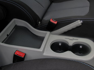 2016款宜家版 1.6L 手动豪华智能型 空间座椅