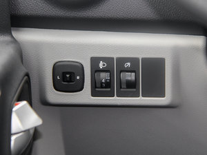 2016款宜家版 1.6L 手动豪华智能型 中控区
