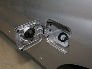 2016˼Ұ 1.6L քӺA (ji)^