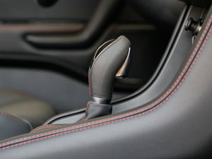 2017款1.6L 手动豪华智能型 中控区