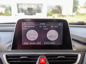 2017款1.6L 手动豪华智能型 中控区