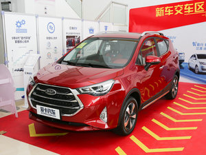 2017款1.5L 手动豪华型 左前45度