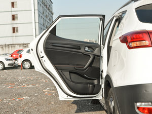 2017款1.6L CVT豪华智能型 左后车门
