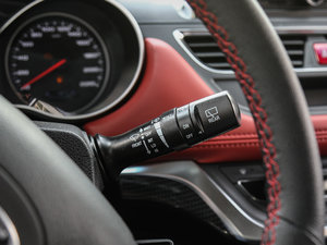 2017款1.6L 手动豪华型 中控区